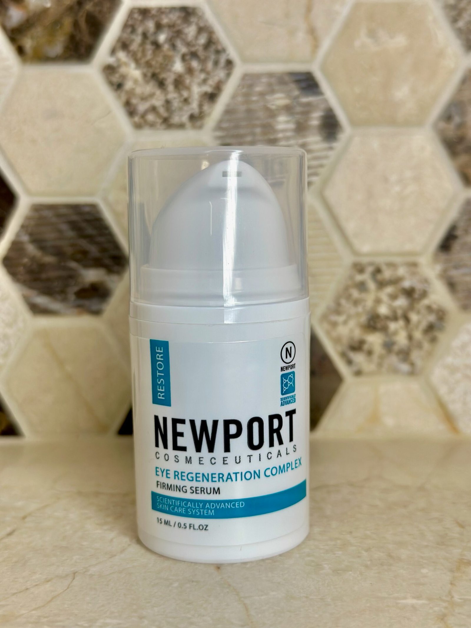 Newport Cosmeceutical's Eye Regeneration Complex - Image 3